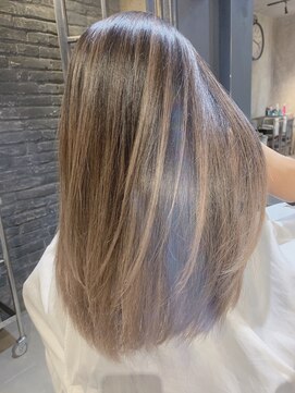 セイントローレン バイ ジルブラン(St.Lauren by JIL BLAN) Airtouch Balayage×White Beige