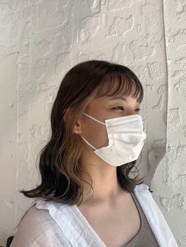 エム(EM) ダークブラウン×ベージュナチュラルイヤリング