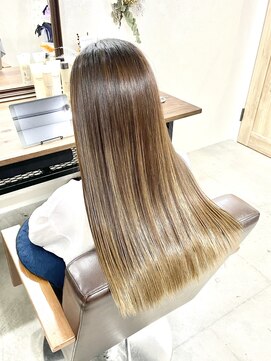 ホンネ(honne.) ロングヘア×高濃度超音波トリートメント