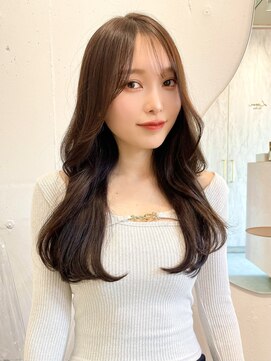 ルームバイシー 新宿(Loom. by Sea) シルキーベージュ/韓国風前髪/斜めバング/グレージュカラー