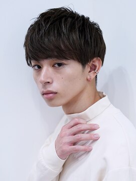 ナンバー ブラオ 名古屋栄(N° blao) 爽やかツーブロック刈り上げ束感アップバング