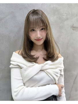 ロンドネートゥル 新潟(Lond naitre) オリーブグレージュのレイヤーミディアム(新潟/万代)