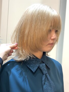 ロンド 表参道店(Lond) ダブルカラー ブリーチ ブロンド ホワイトベージュ ウルフ
