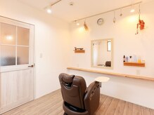 お店は１部屋ずつの完全個室になっております♪プライベートな空間でリラックスしてお過ごしください。