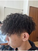 ツイストスパイラルパーマmen'sマッシュツーブロック刈り上げ