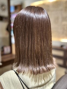 ヘアリゾート粋 ティガ 池袋店(tiga) チョコブラウン/美髪ストレート/切りっぱなし