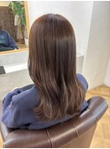 ローレイヤースタイル×ピンクベージュ