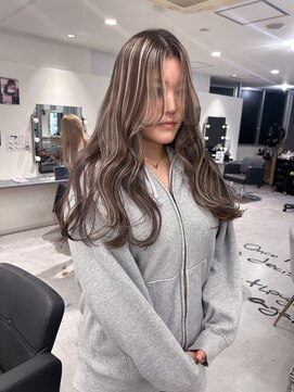 キング(K!ng) 縮毛矯正髪質改善ハイライトレイヤーカット枚方美容室エクステ