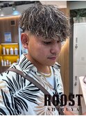 ［雰囲気抜群ヘア］金メッシュ×スペインカール