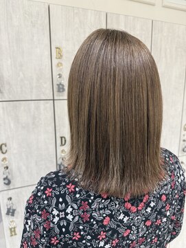 クイーンズゲート 昭和パレス店 外ハネ×酸熱トリートメント