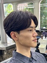 ニコ トウキョウ ロジック(nico TOKYO Logic)&nbsp;メンズセンターパートウルフセンターパートニュアンスパーマ襟足