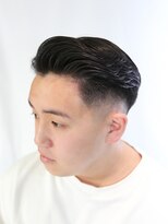 カーウォッシュバーバー(CARWASH BARBER)&nbsp;アップバングフェードメンズアイロンパーマ大人七三