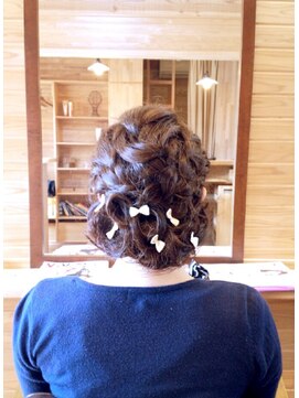 キキ(KiKi) アップスタイル