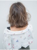 切りっぱなしウェーブボブ