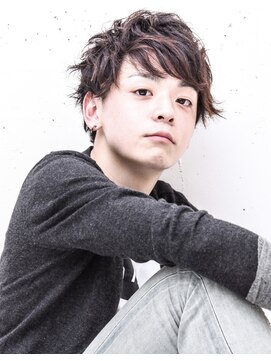 フジヤマ バーバー ショップ(FUJIYAMA BARBER SHOP) ショートレイヤーソフトツーブロック ビジカジ