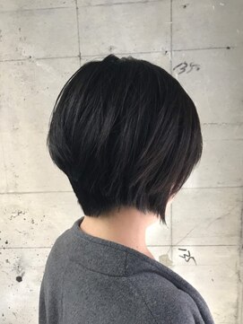 オッソ(OSSO) ハイライトショート_毛先パーマことりベージュ