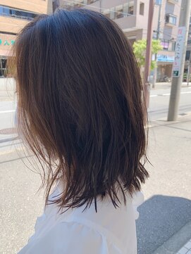 ヘアーゾーン ハチマルハチ 登戸駅前店(Hair Zone 808) ミディアムレイヤー