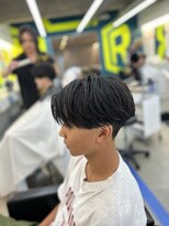 ダズルヘアラッシュ(DAZZLE hair RUSH)&nbsp;直毛でも綺麗なセンターパート！