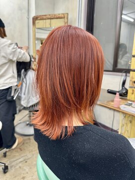 ブルートマト(BLUE TOMATO) 1ブリーチでレッドオレンジ