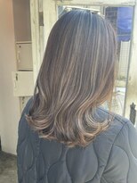 レイリー(LAiLy)&nbsp;ベージュグラデーション