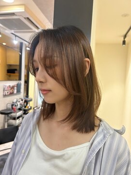 ハブ(hub) 【天神今泉】ミディアムレイヤー