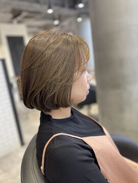 リーオオサカ(Lee Osaka) 【Lee大阪店】レイヤー♪大人ボブ/新出