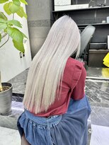 チュダック(ChuDuck)&nbsp;韓国風《ペールシルバー》ハイトーン/ケアブリーチ/ダブルカラー