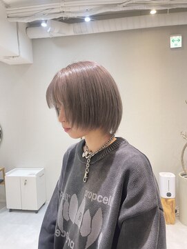 エミュスト(Emuest) ダブルカラーグレージュ