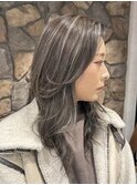 シルバーグレージュ/コントラストハイライト/レイヤー/表参道