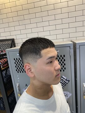 フランクスバーバーリベラルド 横浜(FRANK'S BARBER LIBERALD) クロップスタイルU