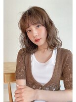 タス(tas)&nbsp;ミディアムパーマ似合わせ顔周りカット顔まわりレイヤーカット