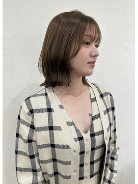 ナチュラルに動くレイヤーボブ