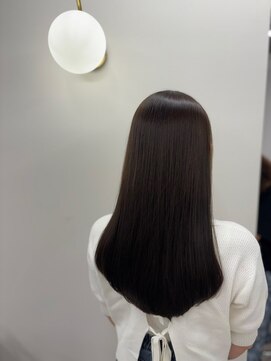 ロウ 町田(ROW) 働く大人女性の為のカット×カラー【ROW町田】