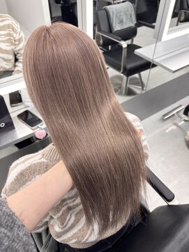 テイス 新宿(TACE) [新宿駅/ココアベージュ/クラゲヘアー/オリーブグレー]