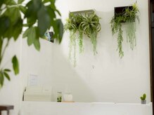 コームヘア(ko-mu hair)の雰囲気（店内が広いと驚かれます。贅沢な空間でシャンプータイム◎）