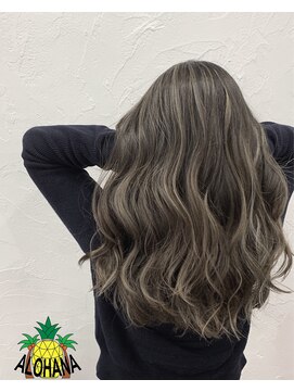 アロハナ(ALOHANA) グレージュハイライト