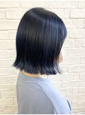 ブルーブラック×切りっぱなしボブ☆