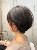 ショートボブ