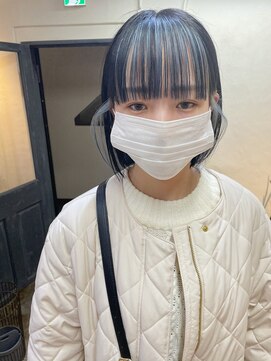 ソイ 下北沢(soi) 【pale blue】インナーカラーブルー_フェイスフレーミングボブ