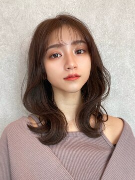 ルームバイシー 新宿(Loom. by Sea) レイヤーカット/フェイスレイヤー/小顔カット/くびれヘア