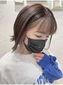 インナーカラーベージュ小顔ナチュラルボブ