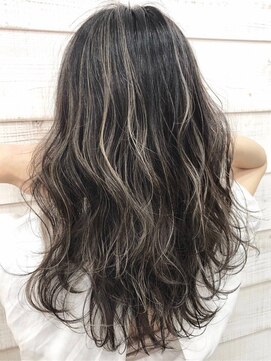 キラ 渋谷(KILLA) ハイライト/アースカラー/くびれヘア/デザインカラー/白髪染め