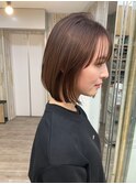 垢抜けボブ　クラシカルボブ　顔まわりカット　アッシュブラウン