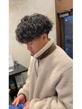 ブリーチ 宇都宮店(BLEACHi) 《前下がりマッシュ×波巻きパーマ》