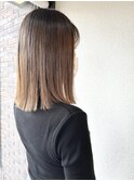 切りっぱなし系ミディアムボブ
