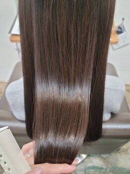 キートス ヘアーデザインプラス(kiitos hair design +)の写真/【髪質改善度★★】髪質改善カラーライトコースは、髪を痛めたくない方におすすめ