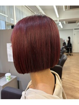 ジエクト ヴィシア(The Ect VIXIA) チェリーレッド/ワインレッド/刈上げボブ