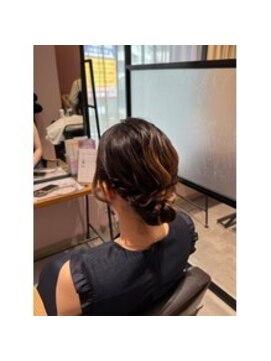 グランミーツ(Grand meets) 大人可愛いパーティーアップ