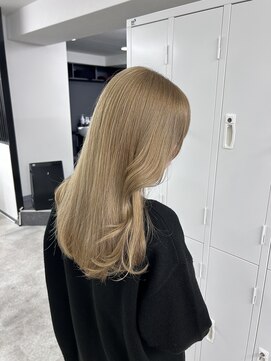 レブ 難波店(REV.) 髪質改善/ブリーチ/ダブルカラー/韓国/インナーカラー/難波