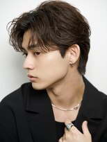 ルーシー 川越(LUCEY)&nbsp;センターパートフェザーパーマシャドウパーマメンズパーマ